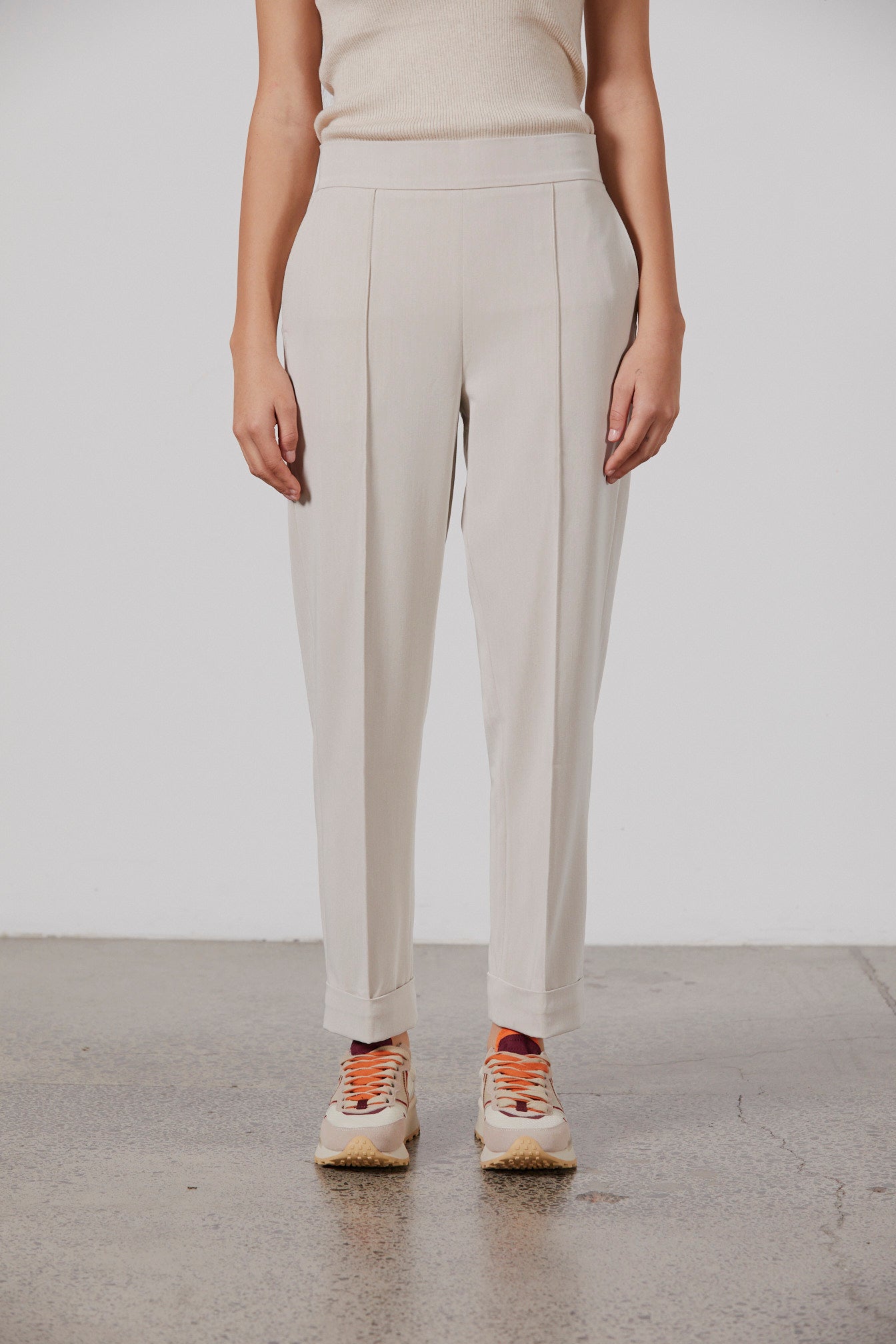 Refined Pull-On Pant